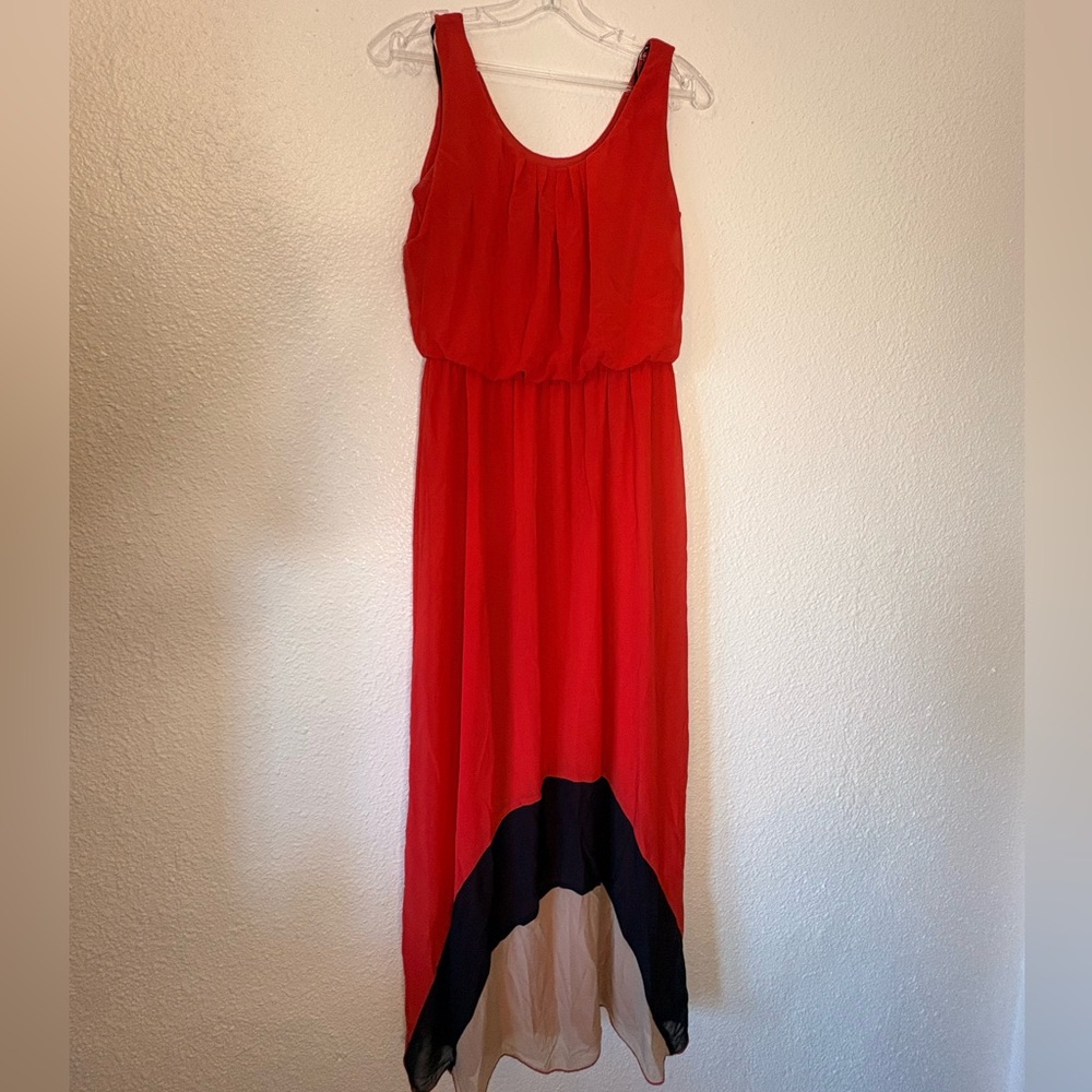 Elegant Red Sleeveless Dress